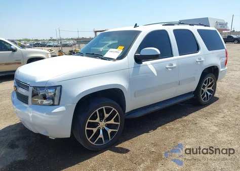 2010 Chevrolet Tahoe Lt z USA, uszkodzony, nr VIN 1GNUCBE08AR166414